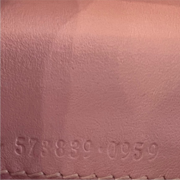 Gucci compact wallet​​